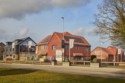 4 bedroom detached house for sale, The Honeysuckle at Maltings Place at St James’ Park, 45 Mountbatten Way CM23