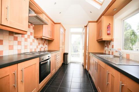 6 bedroom maisonette to rent, Fairfield Road, Newcastle Upon Tyne NE2