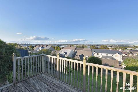 2 bedroom detached bungalow for sale, Prospect Place, Pembroke Dock