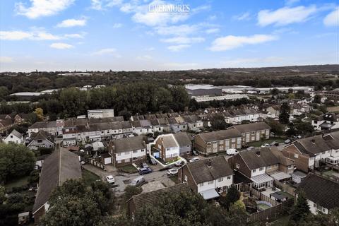 3 bedroom semi-detached house for sale, Mitchell Close, Dartford