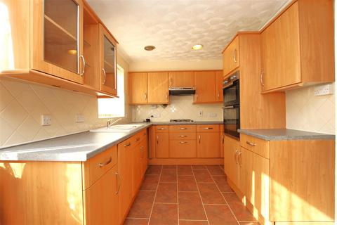 29 Mitchell Close, Dartford, DA1 1PJ
