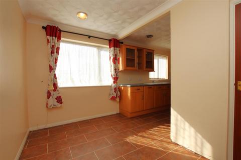 29 Mitchell Close, Dartford, DA1 1PJ