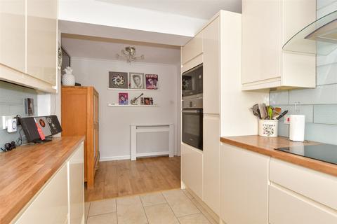 11 School Lane, Bean, Dartford, DA2 8AL