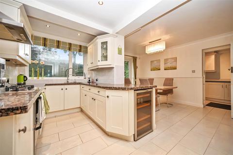 4 bedroom semi-detached house for sale, The Sycamores, Bramhope, Leeds