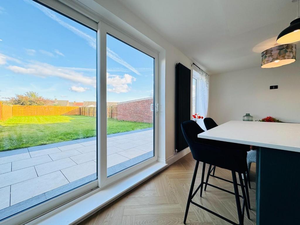 Open plan kitchen/diner/sitting room