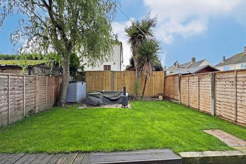 2 bedroom semi-detached house for sale, Drift Gardens, Stamford