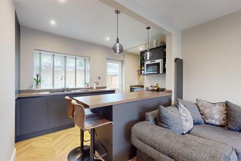 2 bedroom semi-detached house for sale, Drift Gardens, Stamford