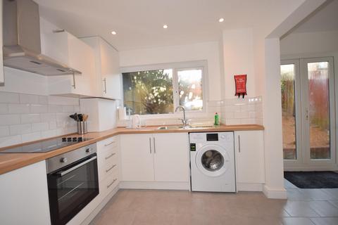 1 bedroom in a house share to rent, Reed Street, Ryde, PO33 1EN