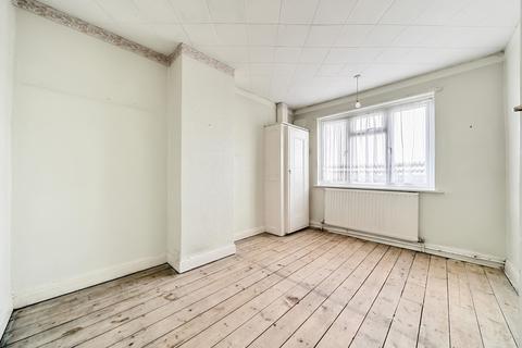 305 Westmount Road, Eltham, London, SE9 1NR