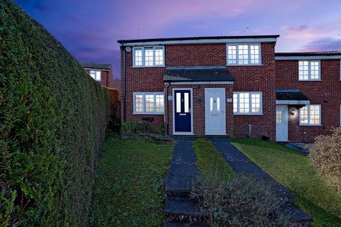 2 bedroom end of terrace house for sale, Birkhall Close, Chatham ME5