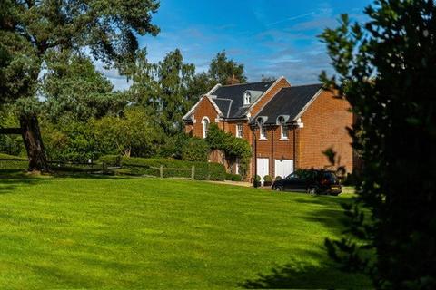 5 bedroom detached house for sale, Birchfield, Sundridge, Sevenoaks, Kent, TN14