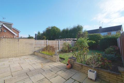 4 bedroom semi-detached house for sale, Crescent Gardens, Billericay CM12