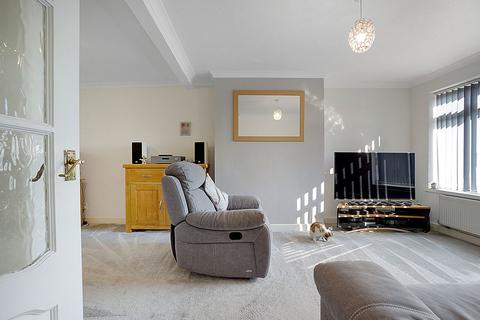 36 Hillshaw Crescent, Rochester, ME2 2PT