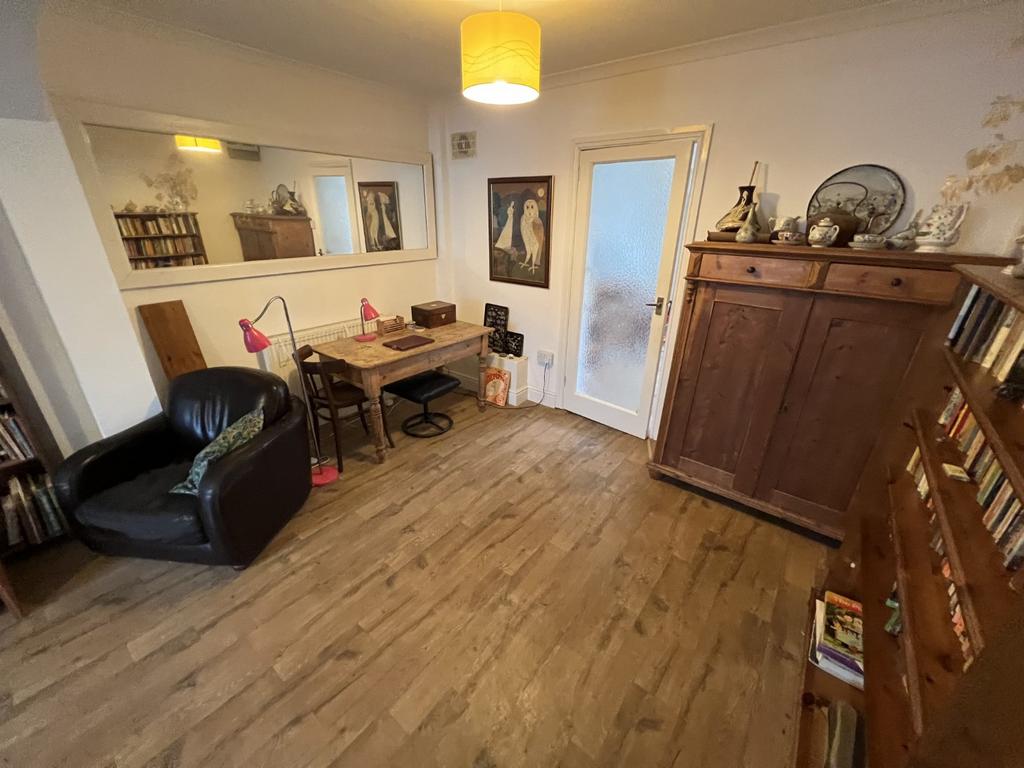 Rear Lounge/Dining Room