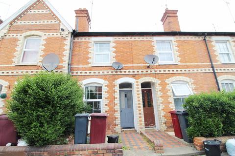 2 bedroom terraced house to rent, Coventry Road, Reading, RG1