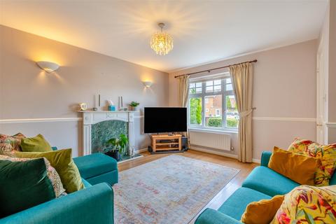 3 bedroom terraced house for sale, Queen Elizabeth Square, Maidstone