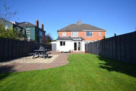 386 Gloucester Road, Cheltenham, GL51 7AS