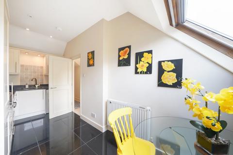 2 bedroom apartment for sale, Brondesbury Park, London, NW2