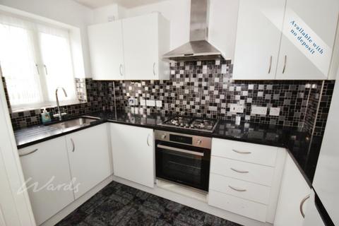 2 bedroom terraced house to rent, Waterside Lane Gillingham ME7