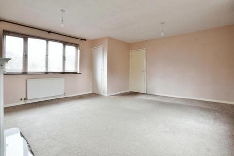 5 Acorn Grove, Bristol, BS13 8AW