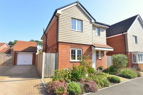 3 bedroom detached house for sale, Augustus Avenue, Fordingbridge, Hampshire, SP6