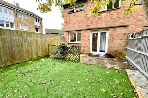 3 bedroom end of terrace house for sale, Greatmeadow, Blackthorn, Northampton, NN3 8DJ