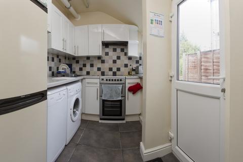 3 bedroom house to rent, Paget Street, Leicestershire LE11