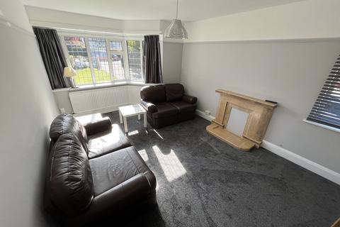 3 bedroom house to rent, Westfield Drive, Loughborough LE11