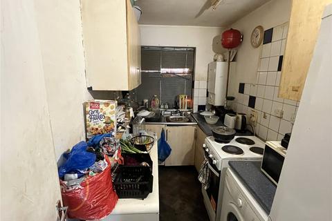 2 bedroom apartment for sale, Downs Road, Luton, Bedfordshire, LU1