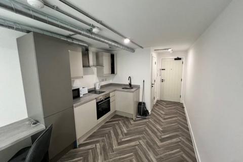 Studio to rent, Lister Gate, Nottingham NG1