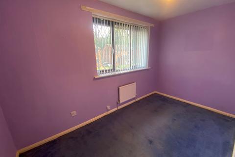 27 Bottomfield Close, Oldham, OL1 4AT