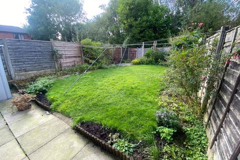 27 Bottomfield Close, Oldham, OL1 4AT