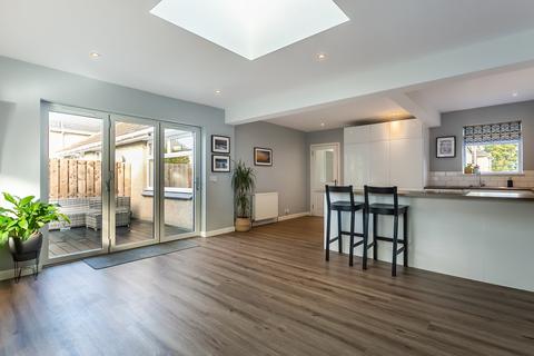 6 Bryce Road, Currie, EH14 5LU