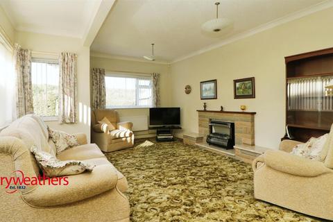 3 bedroom detached bungalow for sale, Harrop Drive, Swinton, Mexborough