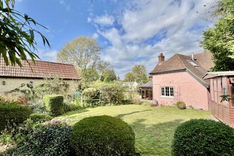 3 bedroom detached house for sale, Burley, New Forest, BH24 4HJ