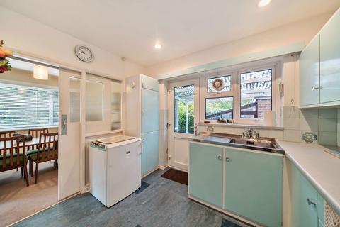 44 Beacon Hill, Dormansland, Lingfield, RH7 6RH