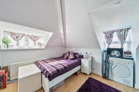 3 bedroom flat for sale, Northwood,  Middlesex,  HA6