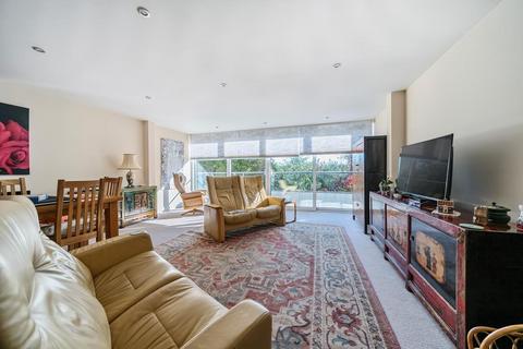 51 Barton Road, Hereford, HR4 0AY