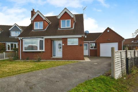 3 bedroom detached house for sale, Isle Close, Crowle