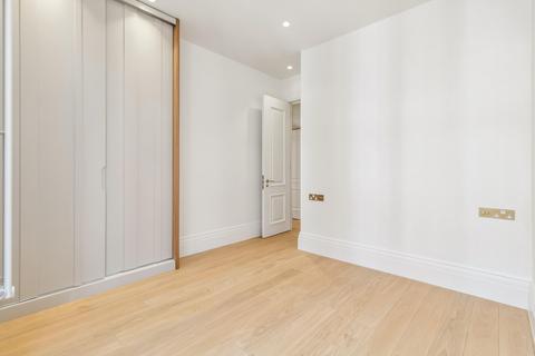 2 bedroom flat to rent, Montagu Mansions, London, W1U