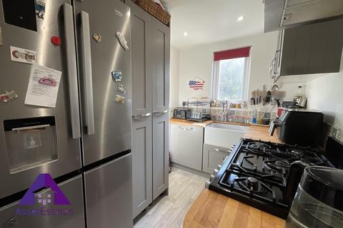 4 bedroom end of terrace house for sale, Woodland Terrace, Aberbeeg, Abertillery, NP13 2EW