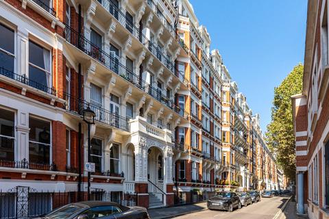 4 bedroom flat for sale, Morpeth Terrace, Pimlico, London, SW1P