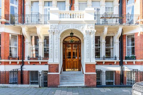 4 bedroom flat for sale, Morpeth Terrace, Pimlico, London, SW1P