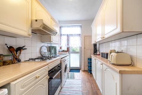 3 bedroom terraced house for sale, Southbrook Road, London SW16