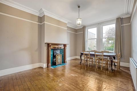 40 Langholm Crescent, Darlington, DL3 7SX