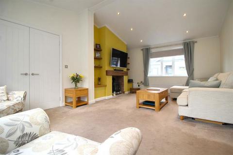 2 bedroom park home for sale, Yarwell Mill, Yarwell, Peterborough, Northamptonshire, PE8 6EU