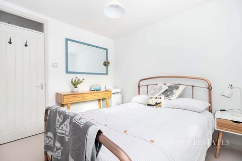 8 Coppice View, Bournemouth, BH10 6AU