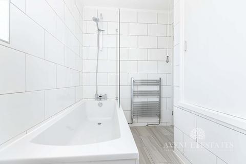 8 Coppice View, Bournemouth, BH10 6AU