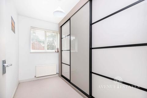 8 Coppice View, Bournemouth, BH10 6AU