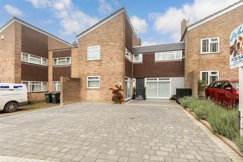 4 bedroom link detached house for sale, Ashwood Place, Bean, Dartford, Kent